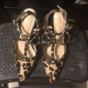 BCBG generation leopard Heels